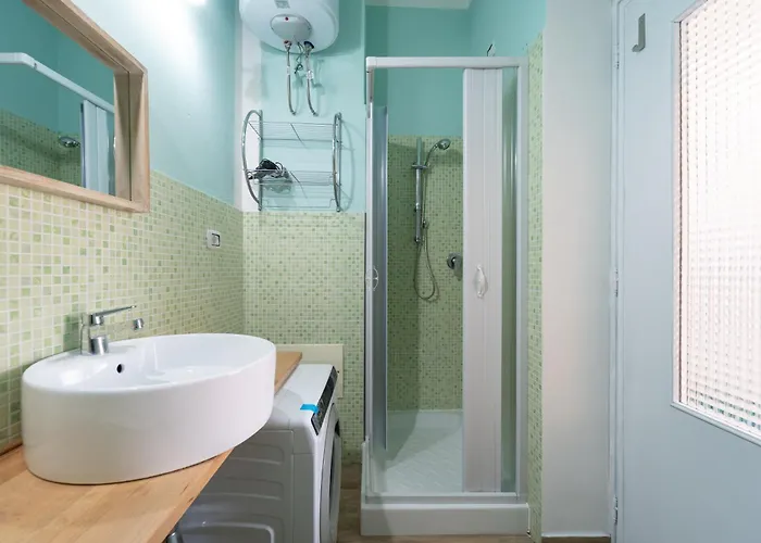 Le Di Leonardo شقة